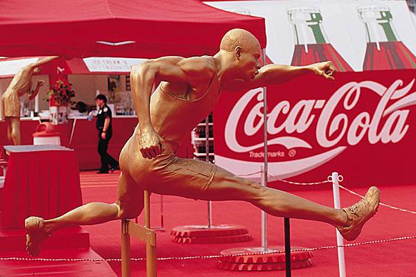sponsoring sport/coca-cola