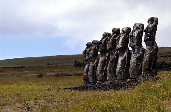 IIe de Pâques, moai