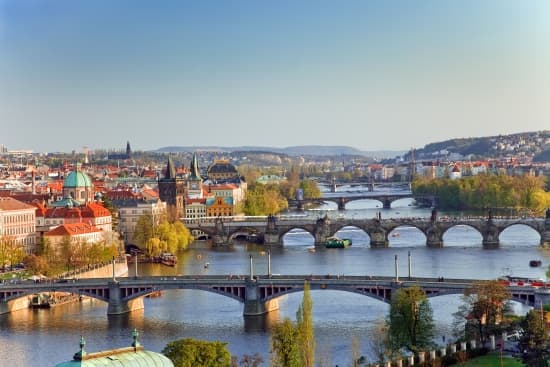 Vue des ponts de Prague
