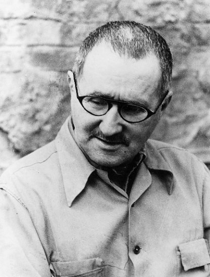 Bertolt Brecht Bertolt Brecht