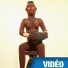 Statue royale de Reine porte-coupe, Afrique, Cameroun