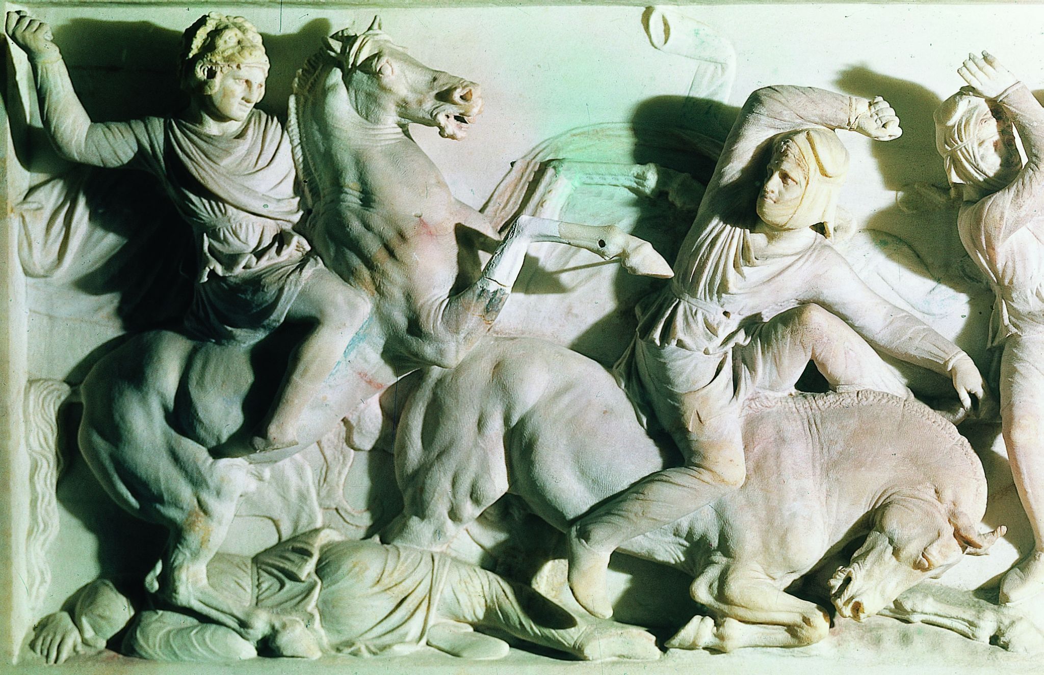 Alexandre III le Grand, roi de Macédoine, chevauchant Bucéphale (détail d’un sarcophage)