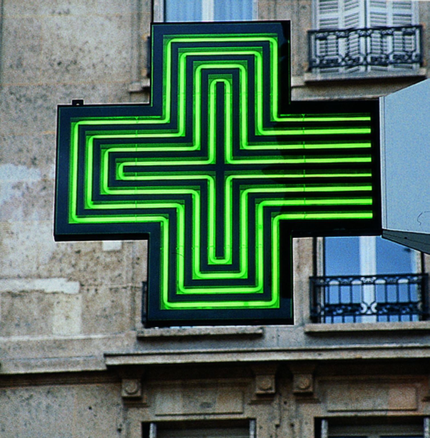une enseigne de pharmacie