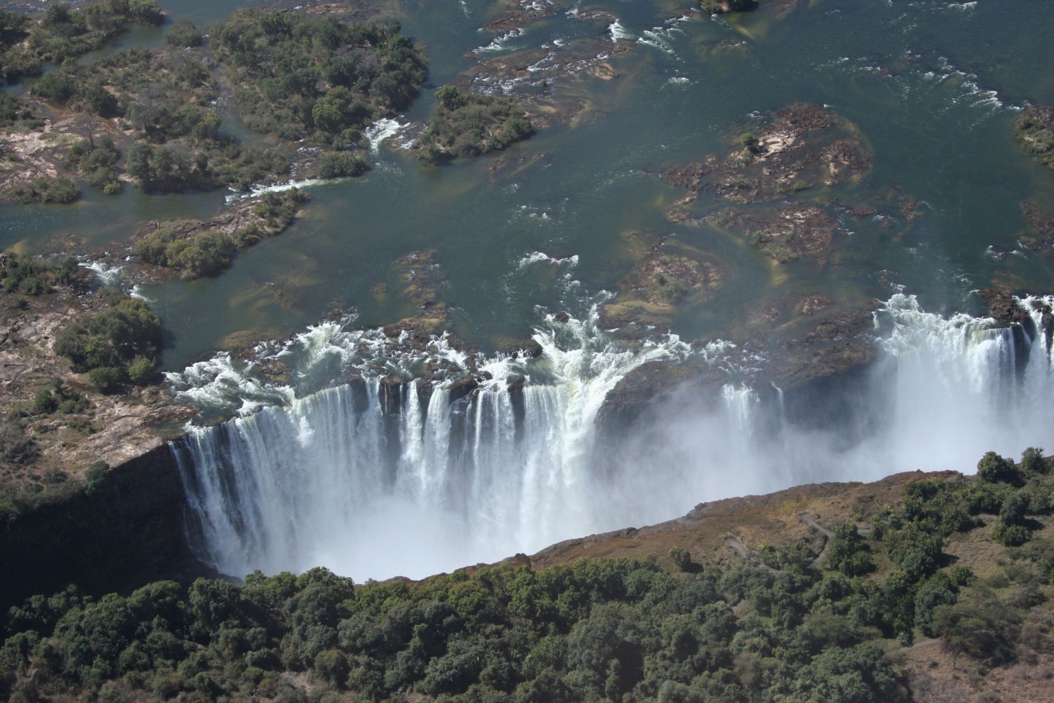 les chutes Victoria sur le Zambèze