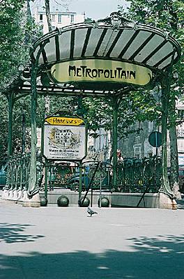 Hector Guimard, bouche de métro, Paris