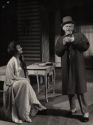 Karel Capek, <i>l'Affaire Makropoulos</i> Karel Capek, <i>l'Affaire Makropoulos</i>