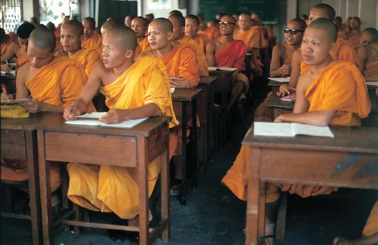 Moines bouddhistes