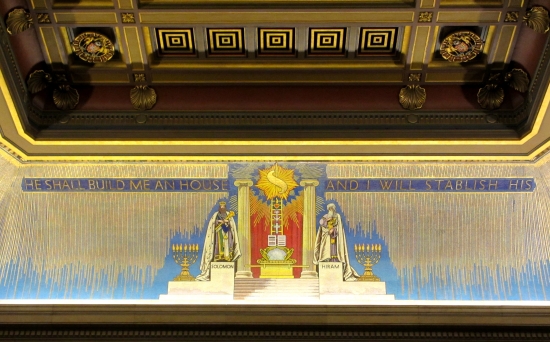 francmaçonnerie de francmaçon LAROUSSE