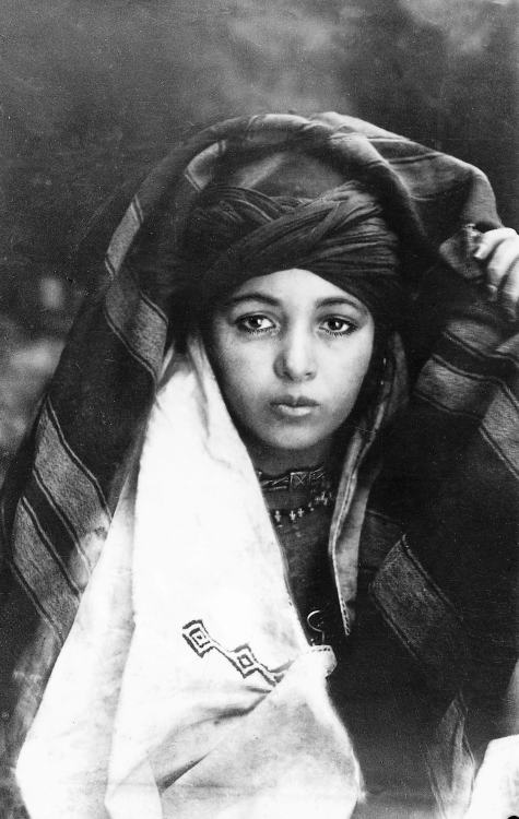 Jeune fille berbère Jeune fille berbère