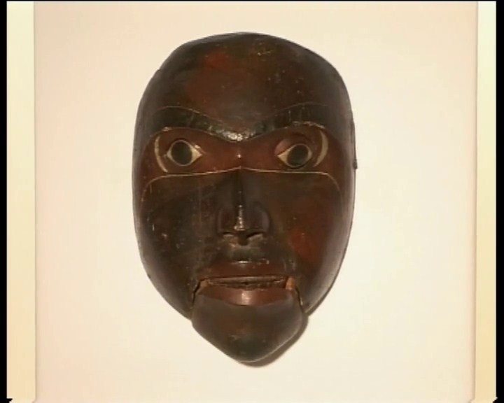 Masque anthropomorphe à transformation - Canada, XIXe s.