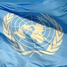 Drapeau de l'ONU Drapeau de l'ONU